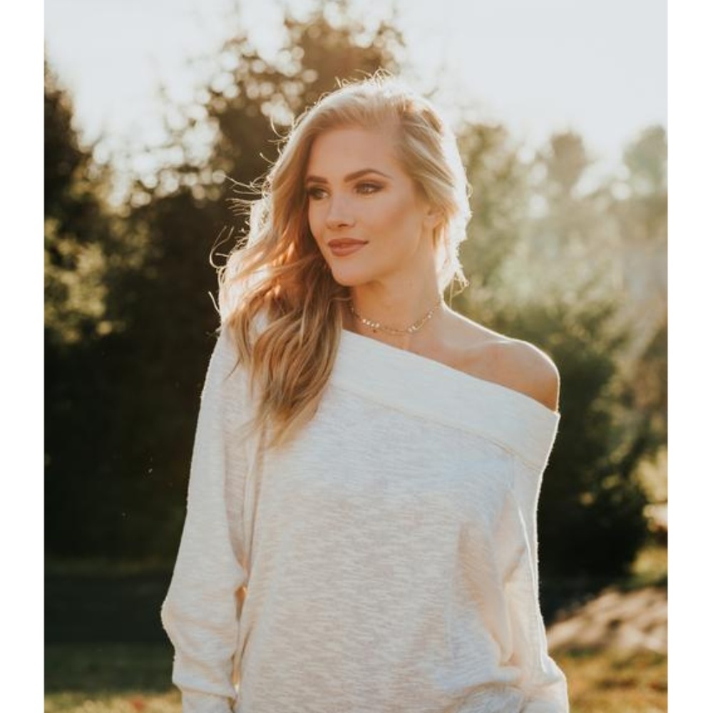 Womens "Mia" Off The Shoulder Sweater Shirt